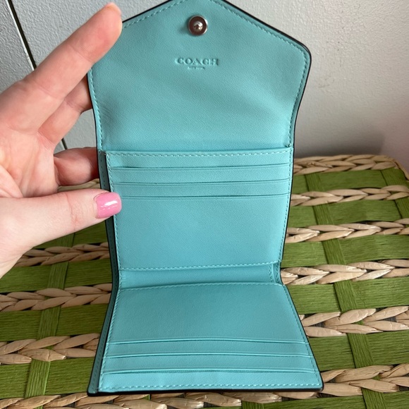 Coach Small Snap Wallet - Picture 2 of 4